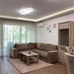 Sunshine Homes Apartament Zamárdi