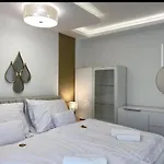 Sunshine Homes Apartament Zamárdi
