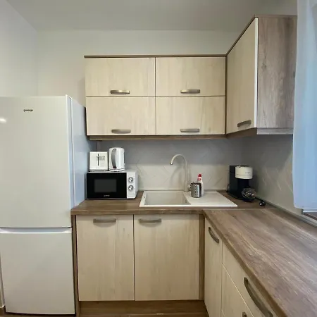 Sunshine Homes Apartment Zamardi