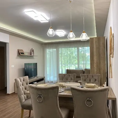 Sunshine Homes * Zamárdi