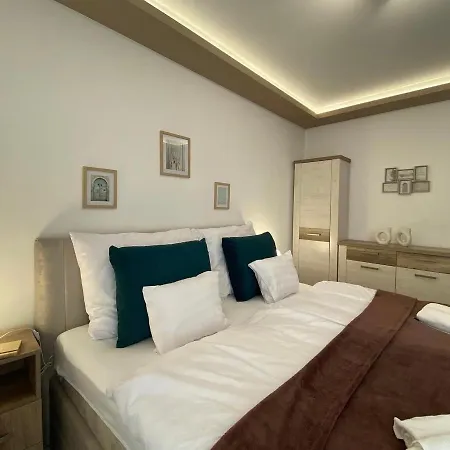 Apartment Sunshine Homes