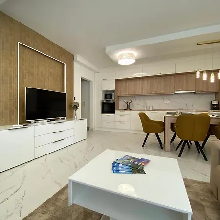 Sunshine Homes Zamardi